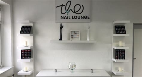 services offered by liv nail lounge